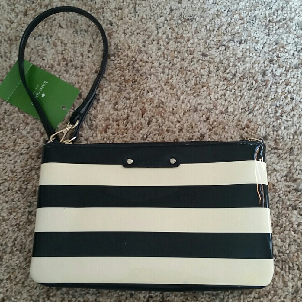 Kate Spade Wristlet New with tags